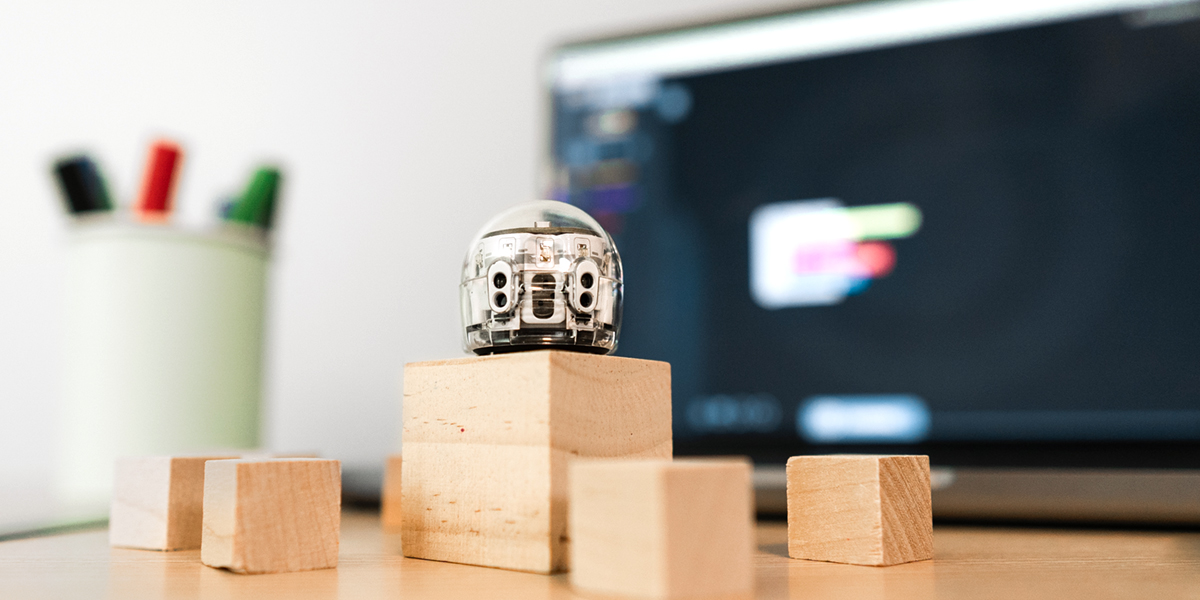 Ozobot v českých školách – inspirace z praxe